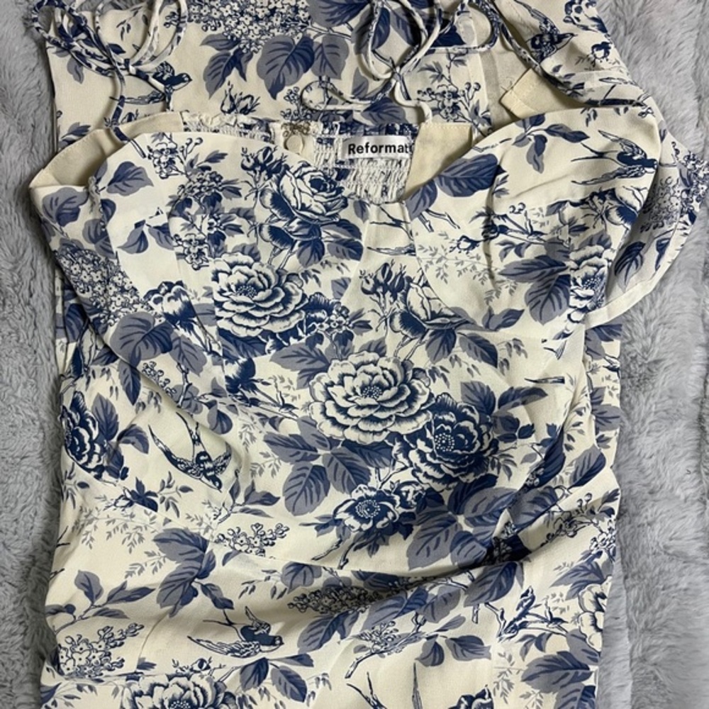 Reformation Juliette Dress in Pompadour - Picture 4 of 5